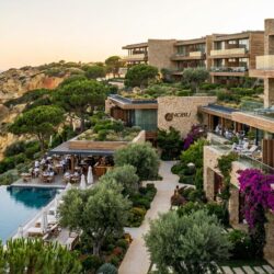 découvrez l'arrivée de nobu en algarve avec l'ouverture d'un hôtel de prestige, d'un restaurant gastronomique et de résidences de luxe au portugal, alliant élégance et sophistication.