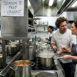 découvrez la 5e saison de the bear, une plongée intense au cœur d'une famille de restaurateurs confrontée à une crise bouleversante.