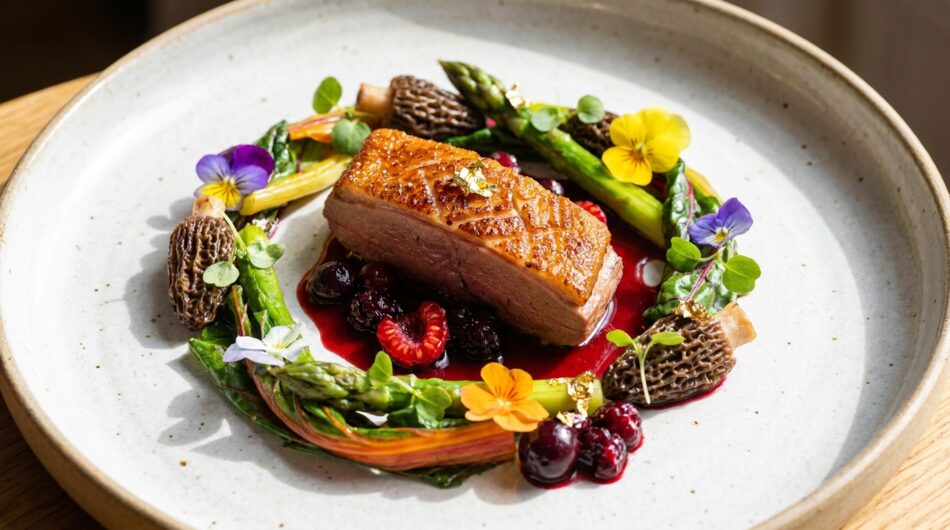 découvrez r de saveurs à aire-sur-la-lys, un bistro unique où chaque plat raconte une histoire et révèle l'identité locale à travers des saveurs authentiques et raffinées.