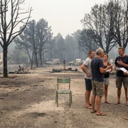au porge, les victimes du mégafeu cherchent à obtenir une indemnisation juste pour les pertes subies, face aux défis d'une reconstruction difficile.