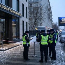 découvrez les détails de l'explosion survenue le 1er août dans un restaurant de luxe à moscou, les premières informations et les réactions officielles sur cet incident majeur.